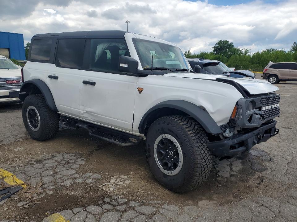1FMEE9BP5RLA75922 2024 FORD BRONCO photo no. 4