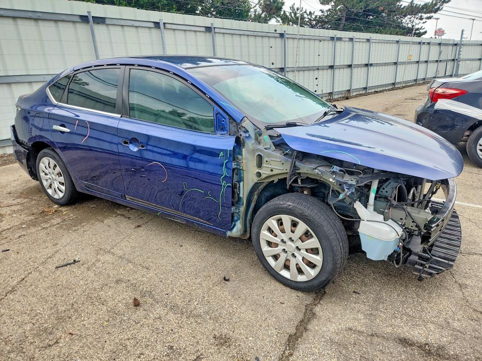 3N1AB7APXHY364661 2017 NISSAN SENTRA photo no. 4