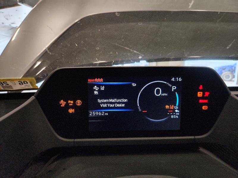 2025 TOYOTA BZ4X XLE — Фото 9 из 14