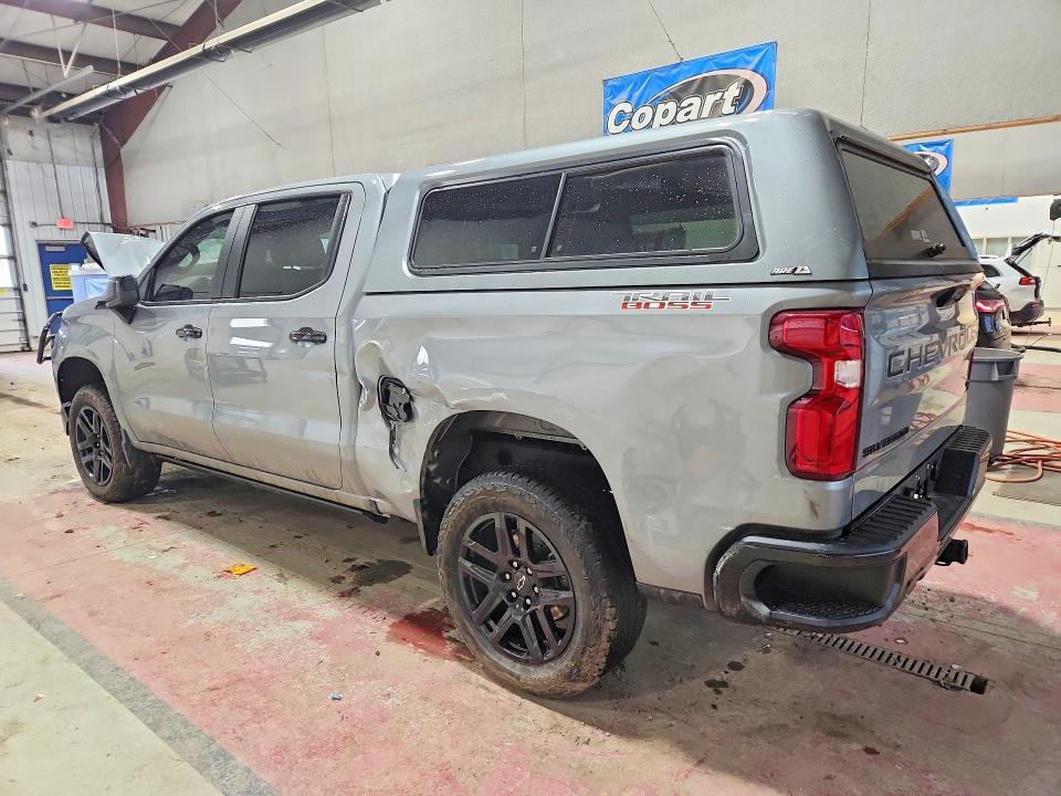 2025 CHEVROLET SILVERADO K1500 LT TRAIL BOSS — Фото 2 из 12