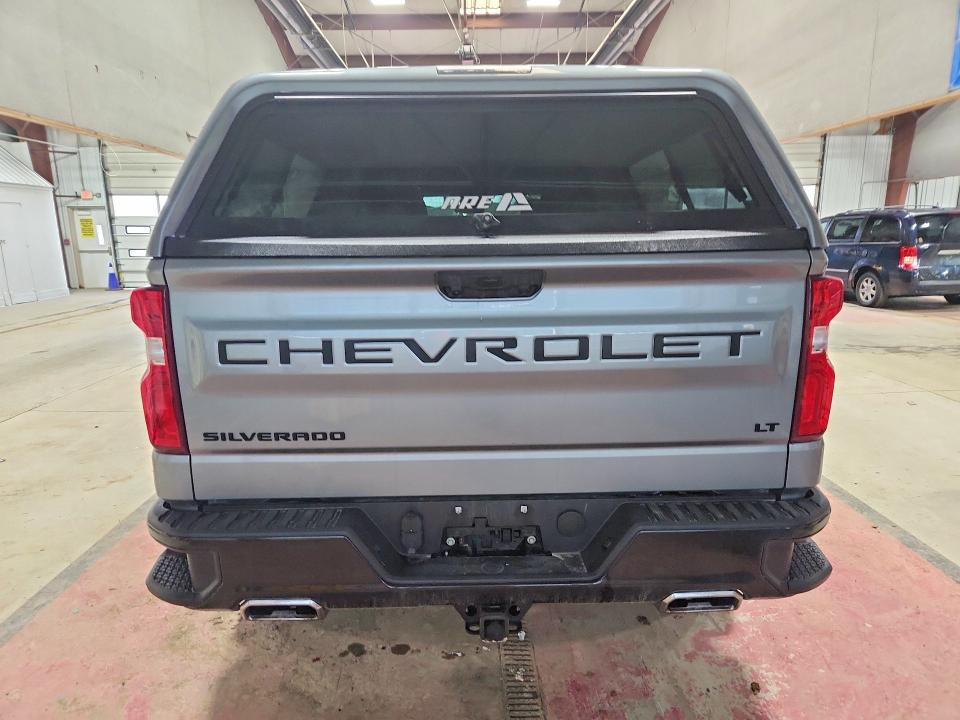 2025 CHEVROLET SILVERADO K1500 LT TRAIL BOSS — Фото 6 из 12