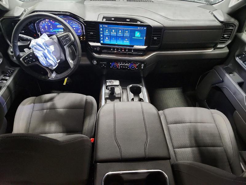 2025 CHEVROLET SILVERADO K1500 LT TRAIL BOSS — Фото 8 из 12