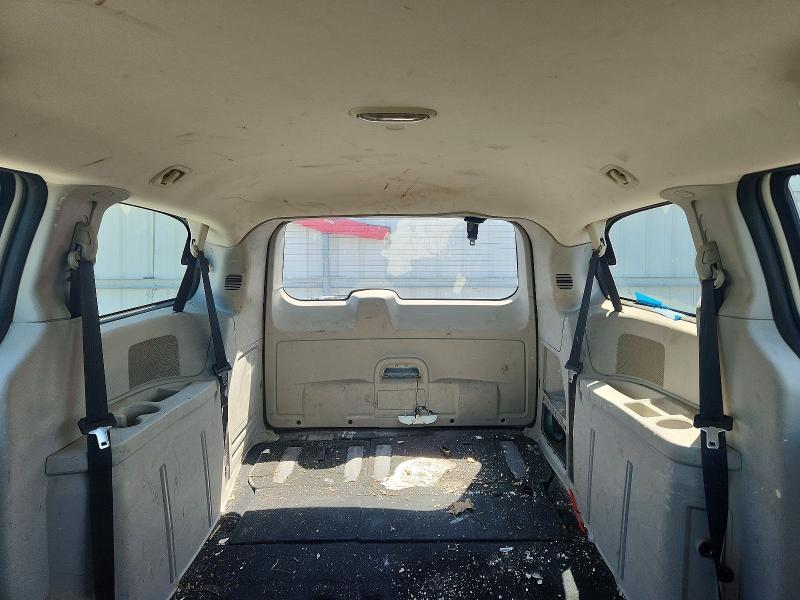 2010 DODGE GRAND CARAVAN SE — Фото 10 из 13
