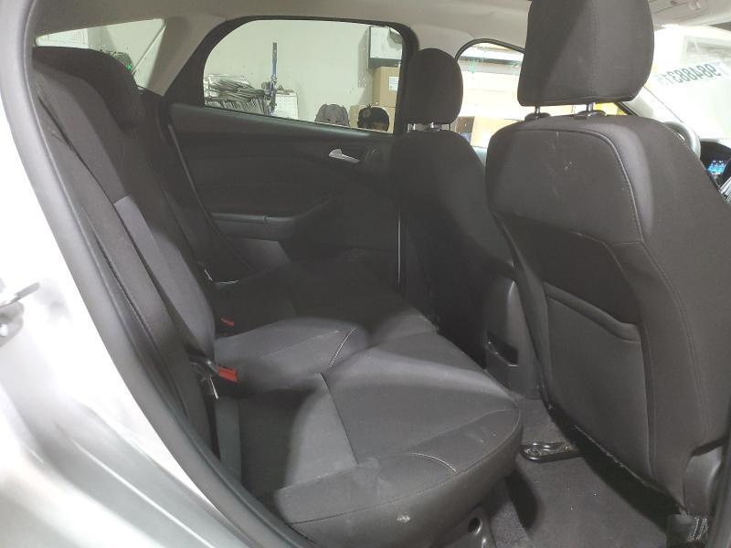 1FADP3M29HL302090 2017 FORD FOCUS photo no. 10