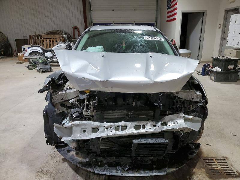 1FADP3M29HL302090 2017 FORD FOCUS photo no. 5