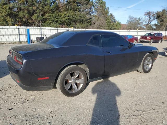 2017 DODGE CHALLENGER SXT — Фото 3 из 12