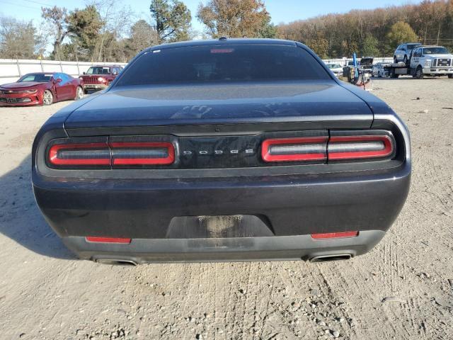 2017 DODGE CHALLENGER SXT — Фото 6 из 12