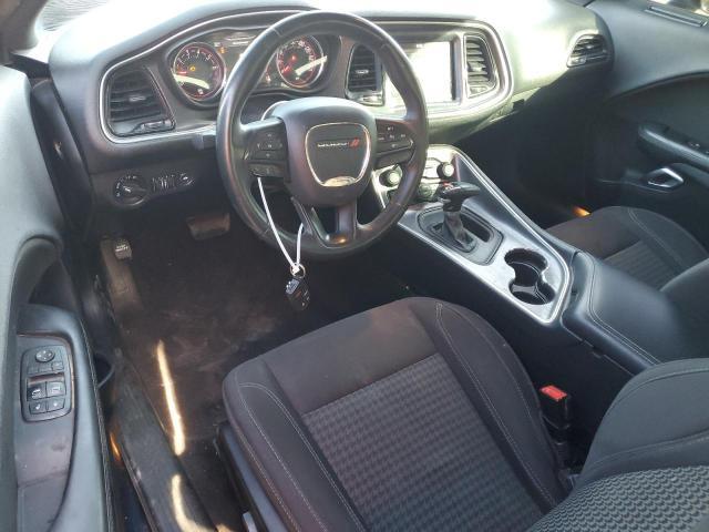 2017 DODGE CHALLENGER SXT — Фото 8 из 12