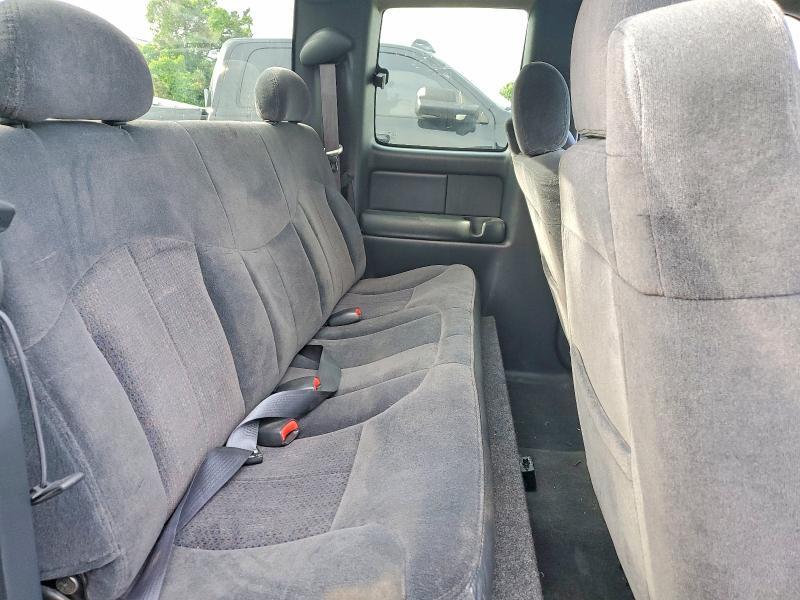 2GCEC19T7Y1121026 2000 CHEVROLET SILVERADO photo no. 11