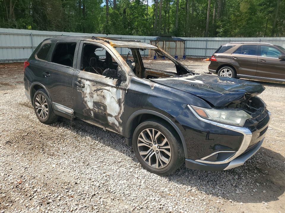 JA4AZ3A31GZ037434 2016 MITSUBISHI OUTLANDER photo no. 4
