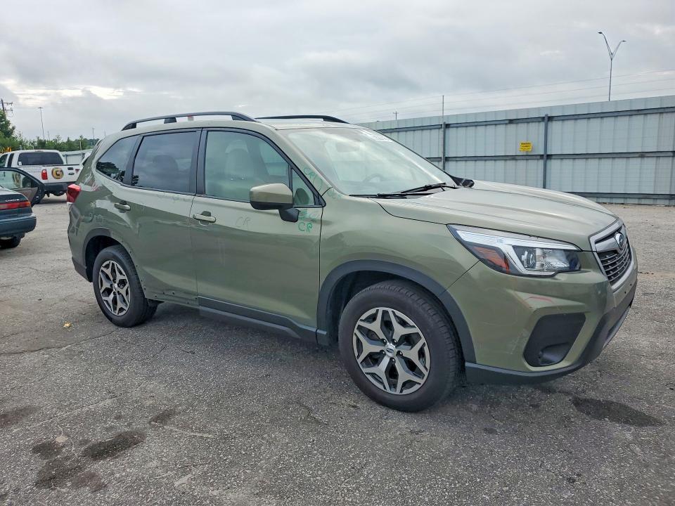 2020 SUBARU FORESTER PREMIUM — Фото 4 из 13