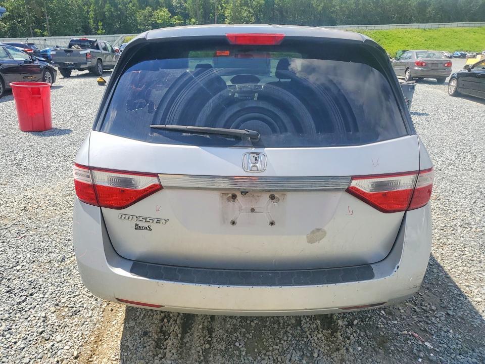 5FNRL5H25DB048134 2013 HONDA ODYSSEY photo no. 6