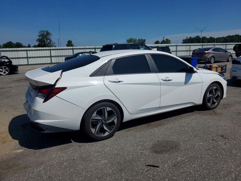 2023 HYUNDAI ELANTRA SEL — Фото 3 из 12