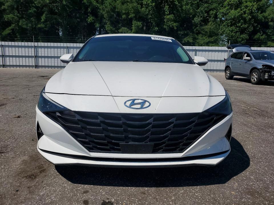 2023 HYUNDAI ELANTRA SEL — Фото 5 из 12
