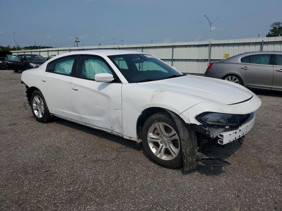 2022 DODGE CHARGER SXT — Фото 4 из 12