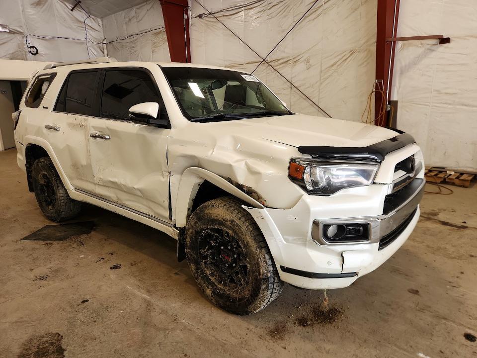2015 TOYOTA 4RUNNER — Фото 4 из 13
