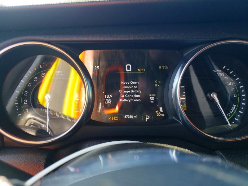 2022 JEEP WRANGLER UNLIMITED SAHARA 4XE — Фото 9 из 12