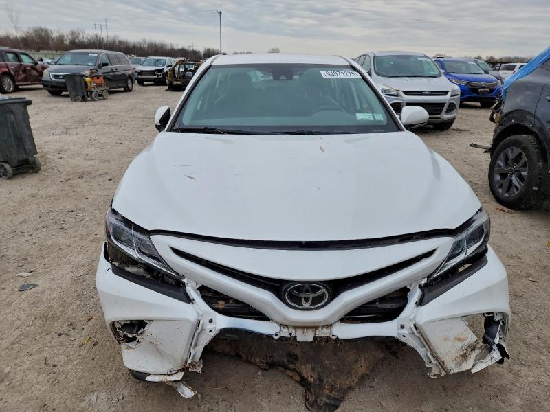 2019 TOYOTA CAMRY SE — Фото 5 из 13
