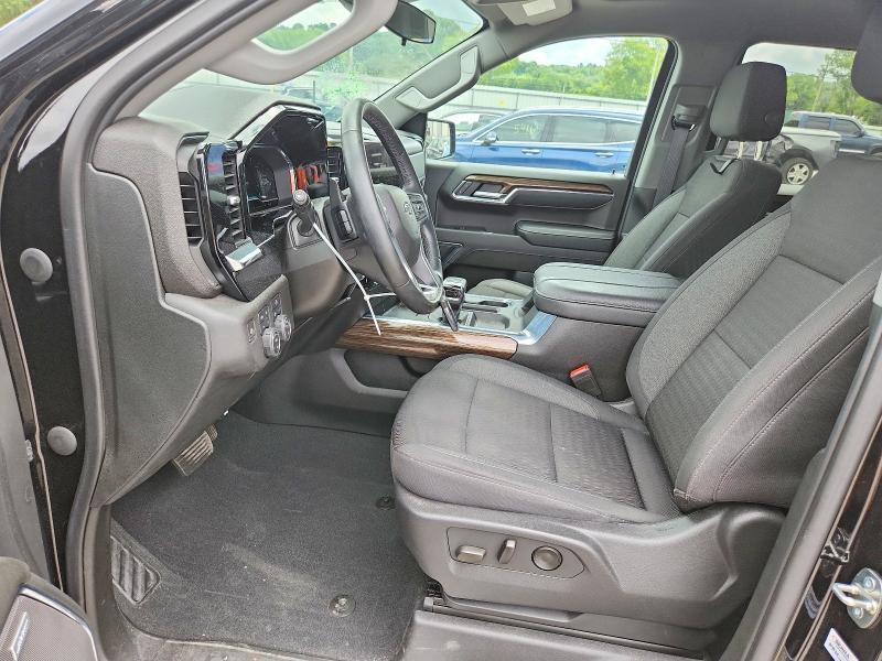 2023 CHEVROLET SILVERADO K1500 RST — Фото 7 из 13