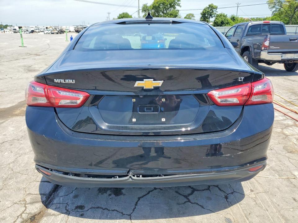 2022 CHEVROLET MALIBU LT — Фото 6 из 13