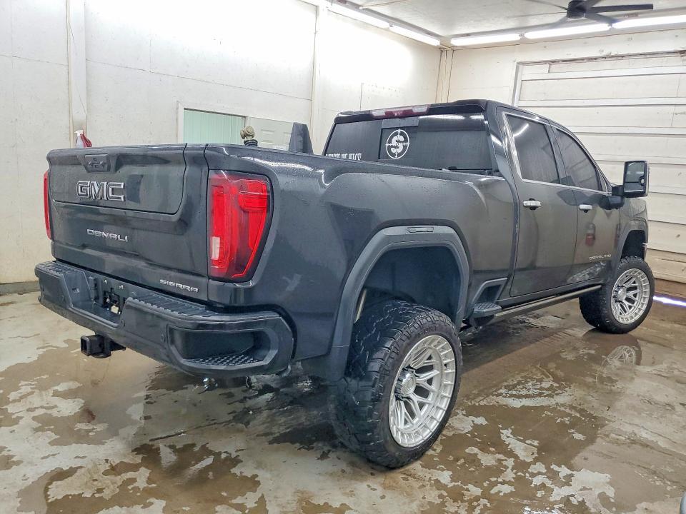 2021 GMC SIERRA K2500 DENALI — Фото 3 из 13