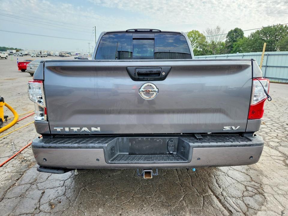2020 NISSAN TITAN SV — Фото 6 из 12