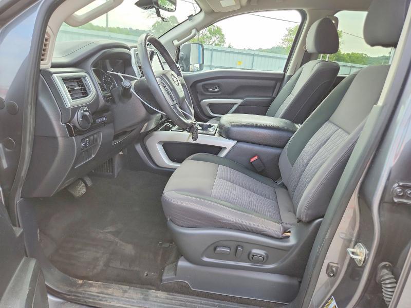 2020 NISSAN TITAN SV — Фото 7 из 12
