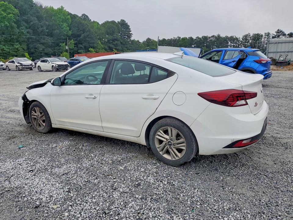 2020 HYUNDAI ELANTRA SEL — Фото 2 из 12