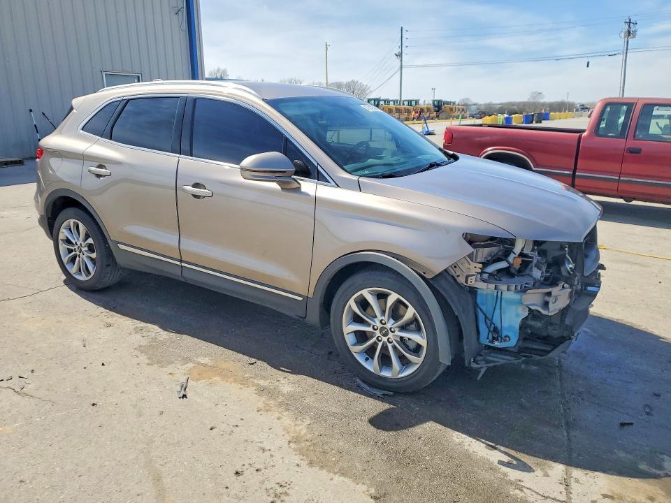 2019 LINCOLN MKC SELECT — Фото 4 из 14