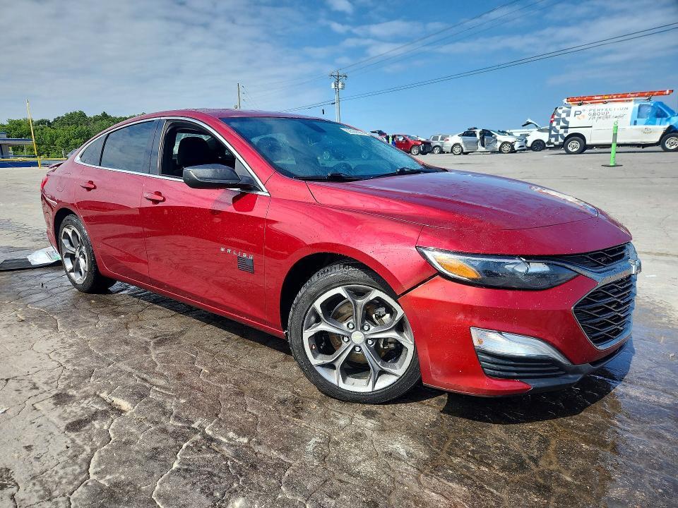 2019 CHEVROLET MALIBU RS — Фото 4 из 12