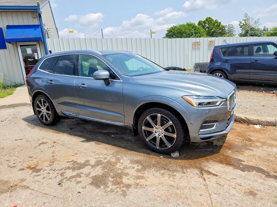 2018 VOLVO XC60 T5 INSCRIPTION — Фото 4 из 14