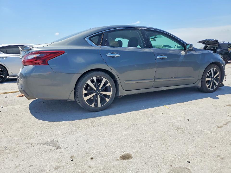 2018 NISSAN ALTIMA 2.5 SR — Фото 3 из 12