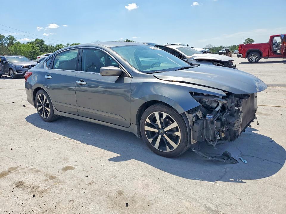 2018 NISSAN ALTIMA 2.5 SR — Фото 4 из 12