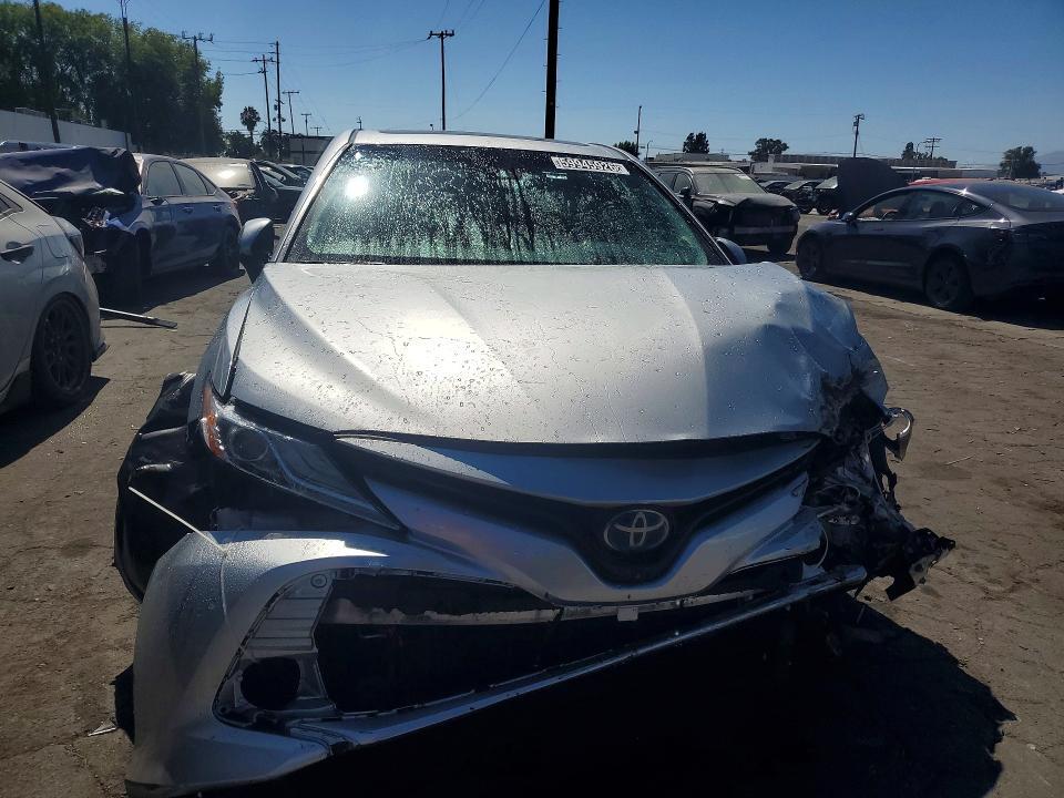 2018 TOYOTA CAMRY HYBRID XLE — Фото 5 из 13