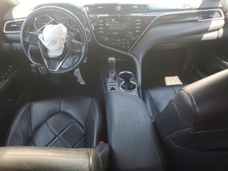 2018 TOYOTA CAMRY HYBRID XLE — Фото 8 из 13