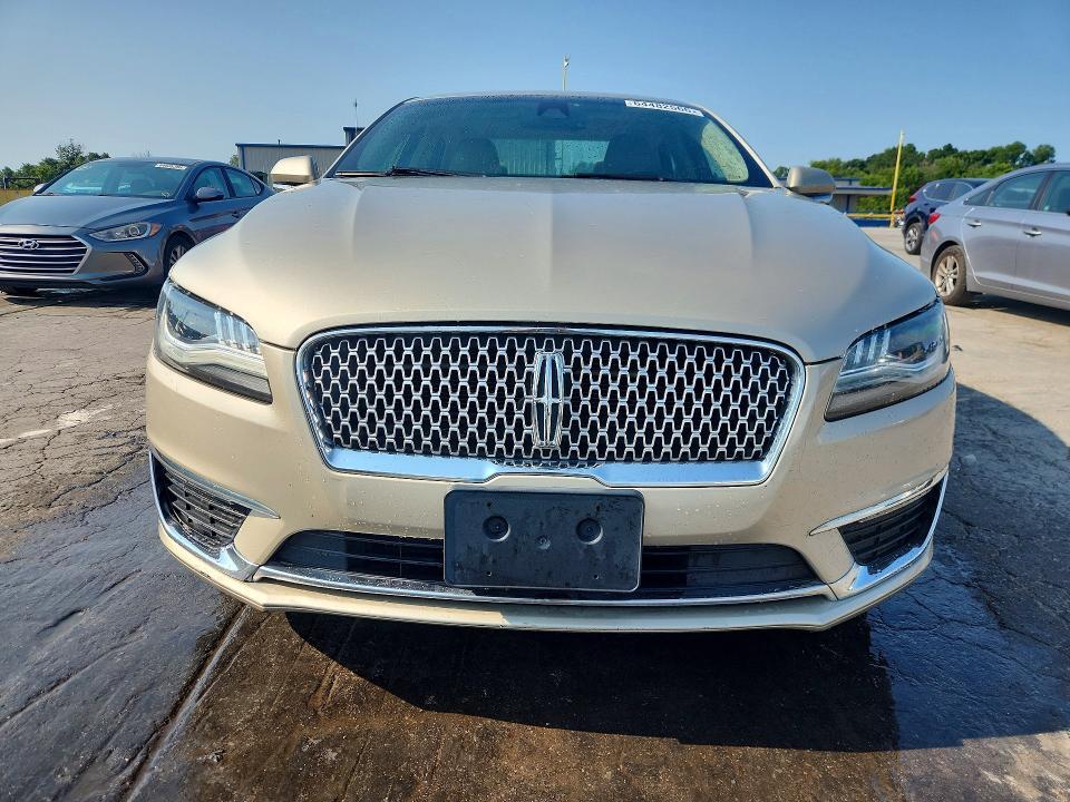 2017 LINCOLN MKZ RESERVE — Фото 5 из 12