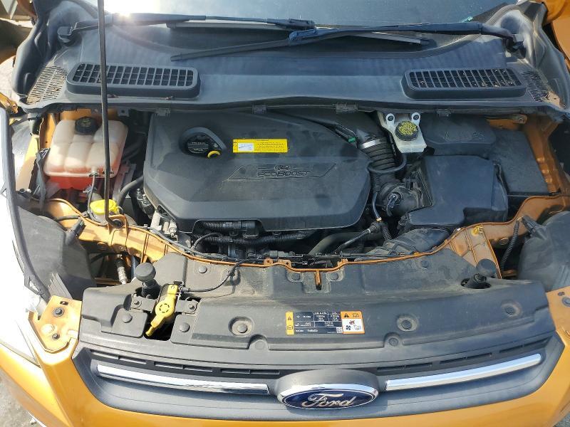 2016 FORD ESCAPE SE — Фото 12 из 13