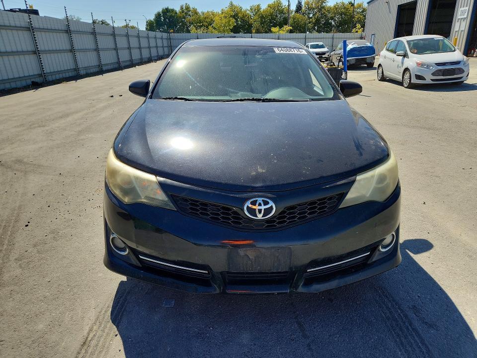 2013 TOYOTA CAMRY SE — Фото 5 из 12