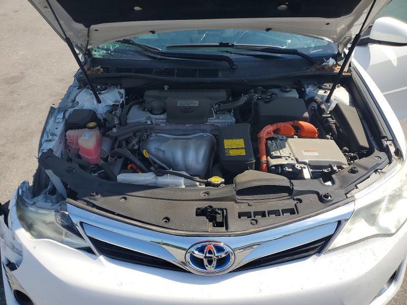 2012 TOYOTA CAMRY HYBRID XLE — Фото 11 из 12