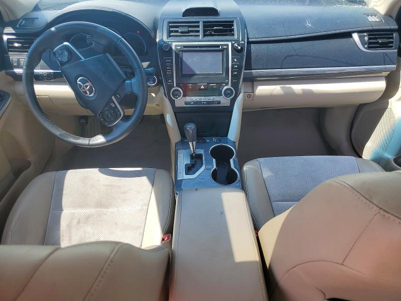 2012 TOYOTA CAMRY HYBRID XLE — Фото 8 из 12