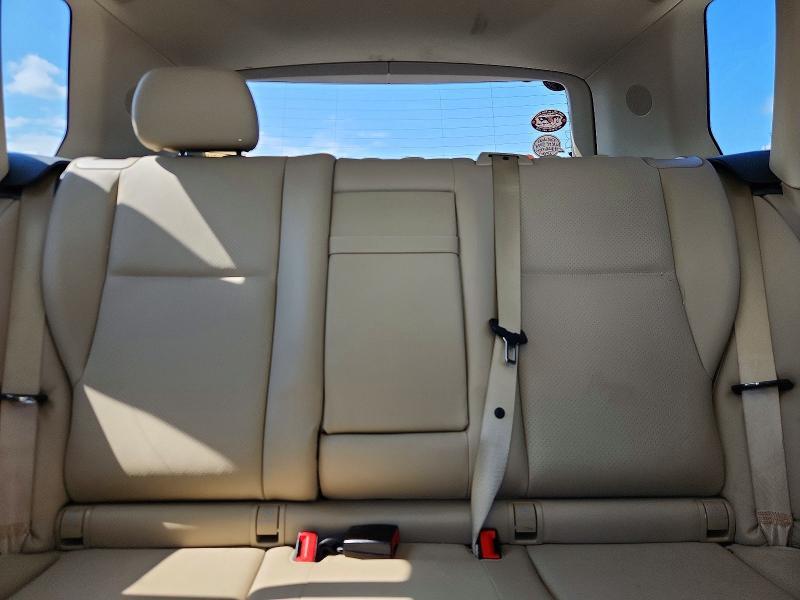 2010 MERCEDES-BENZ GLK 350 — Фото 10 из 13