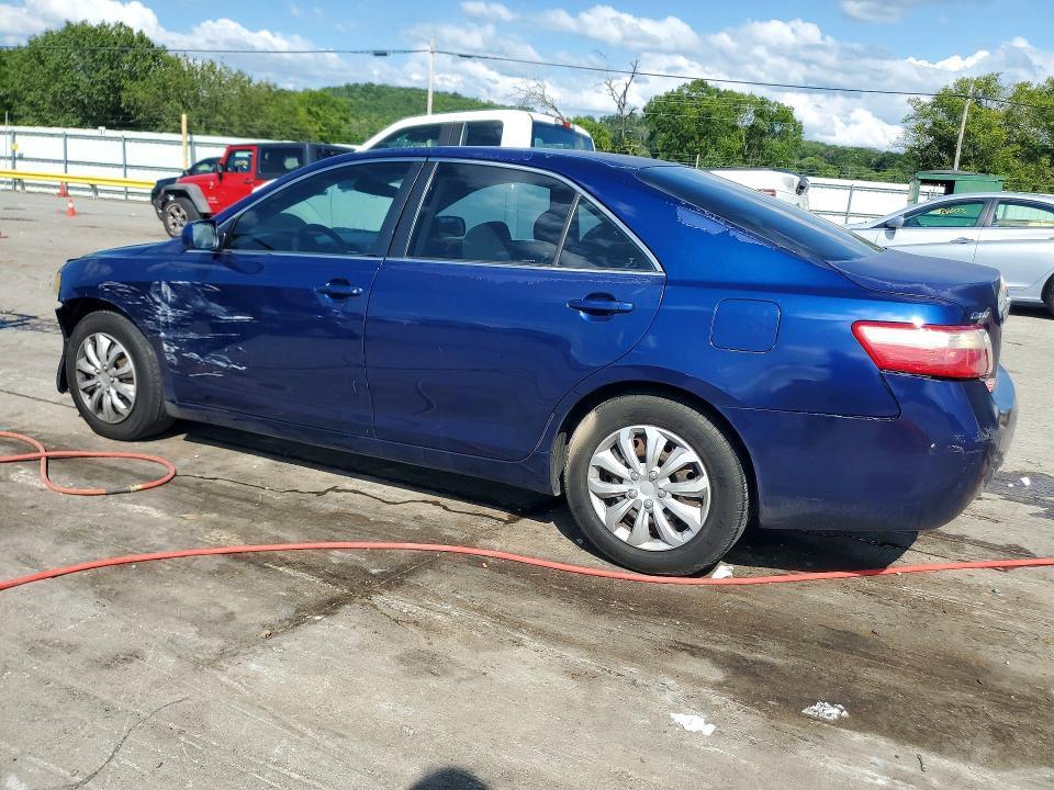 2007 TOYOTA CAMRY LE — Фото 2 из 12