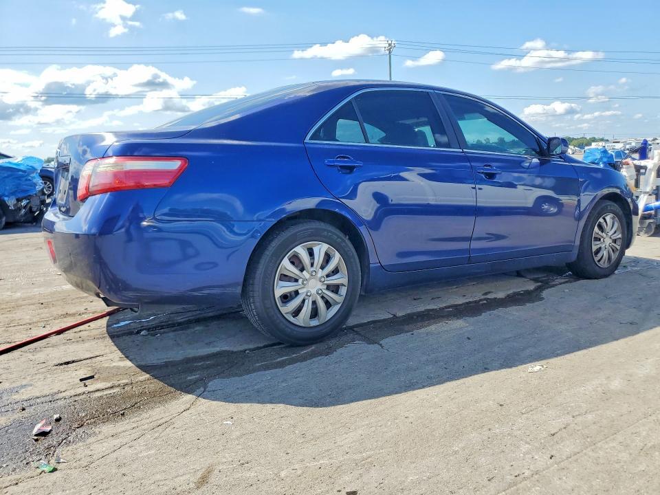 2007 TOYOTA CAMRY LE — Фото 3 из 12