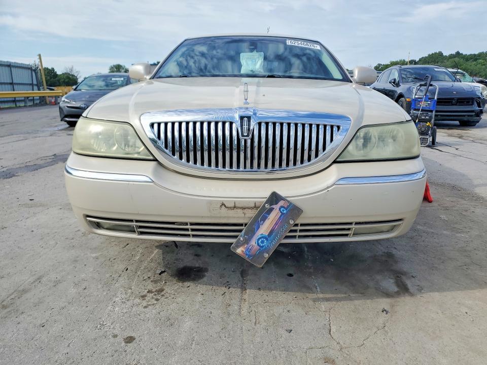 2003 LINCOLN TOWN CAR CARTIER — Фото 5 из 13