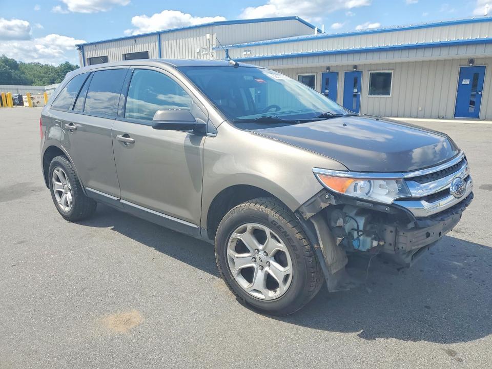 2FMDK4JC4DBC90917 2013 FORD EDGE photo no. 4