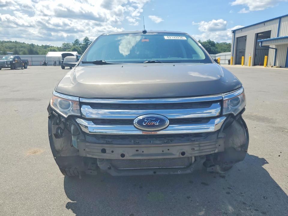 2FMDK4JC4DBC90917 2013 FORD EDGE photo no. 5
