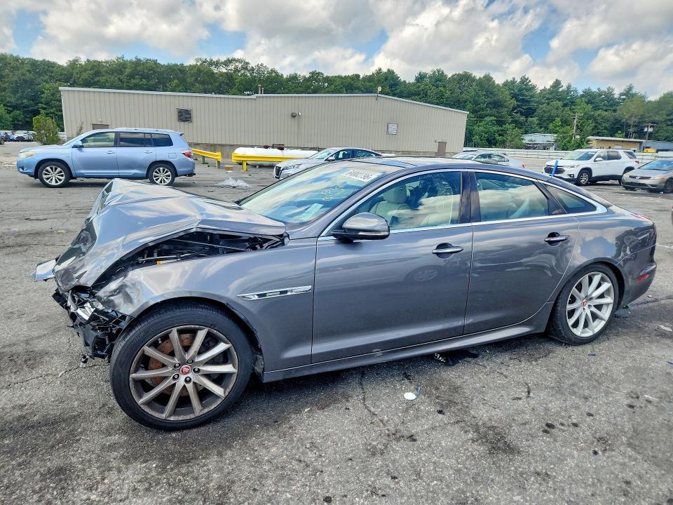 2016 JAGUAR XJ SAJWJ1CD6G8V93484
