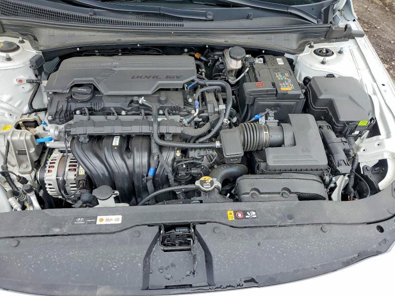 2025 HYUNDAI ELANTRA SEL SPORT — Фото 11 из 12