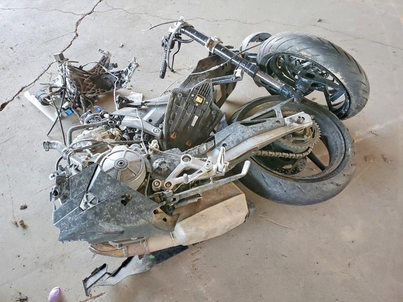 ZD4XEUA04S6001999 2025 APRILIA RS photo no. 6
