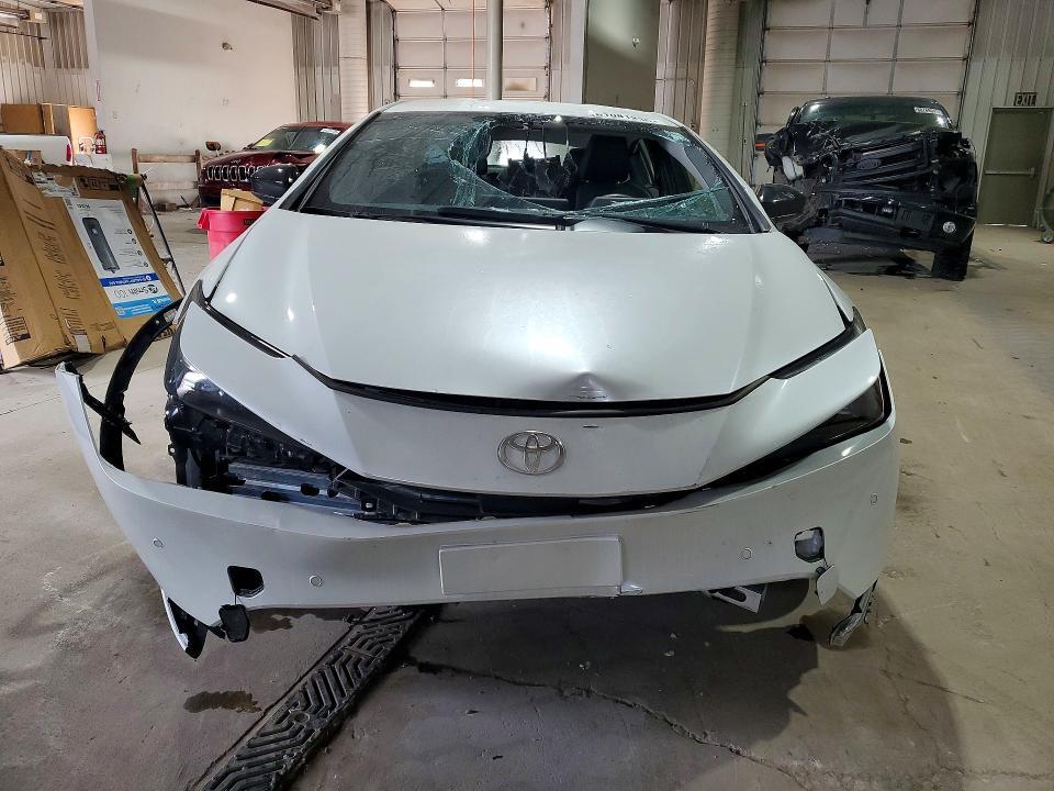 2024 TOYOTA PRIUS XLE — Фото 5 из 13